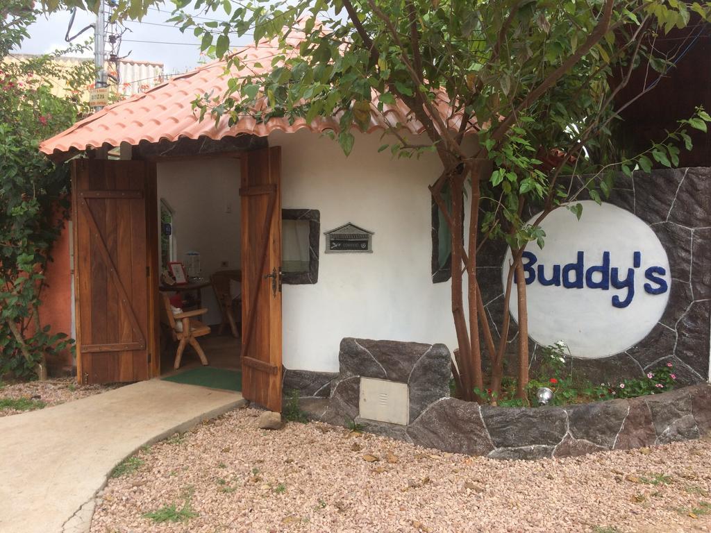 Buddy's & Alto Paraiso Inn